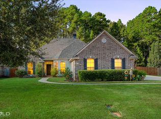 1908 Sparrowridge Cir, Haughton, LA 71037