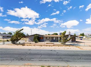 21512 Pah Ute Rd, Apple Valley, CA 92308