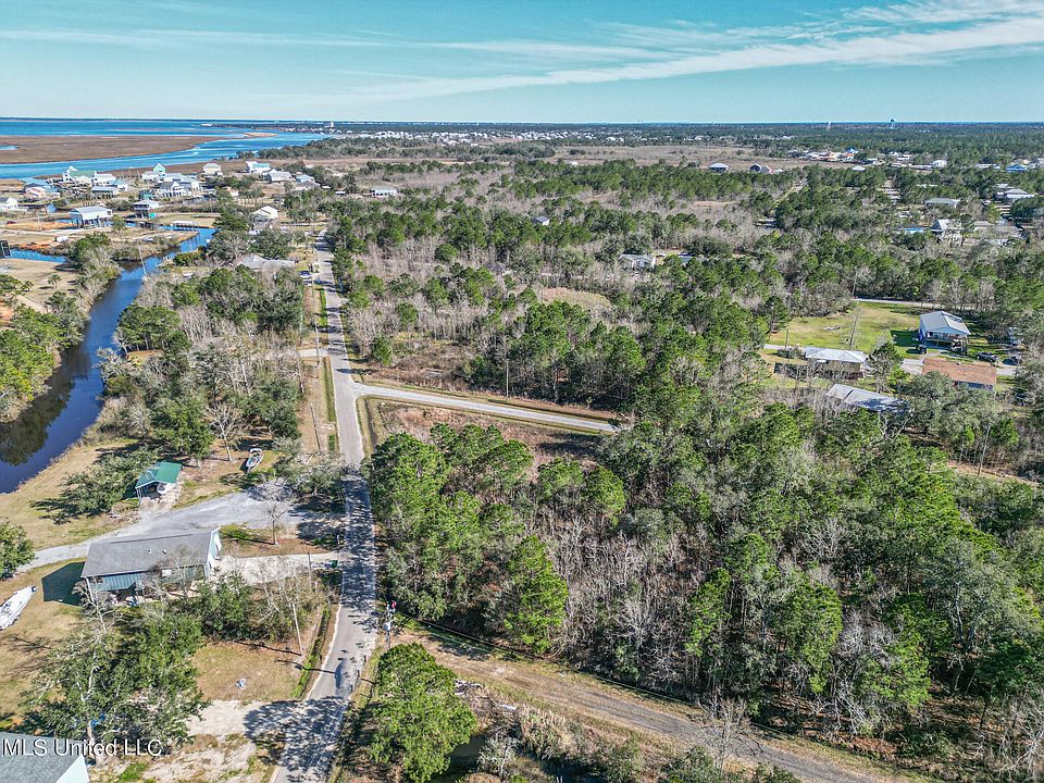 2nd image of LOT 29 Bayou Dr #28