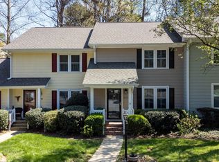 1524 Edgeside Ct, Raleigh, NC 27609