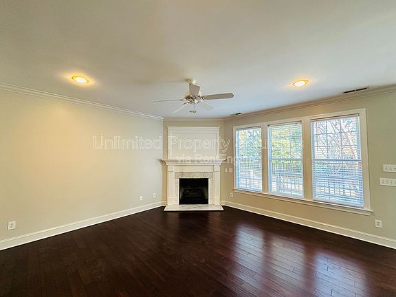 4th image of 639 Caicos Ct