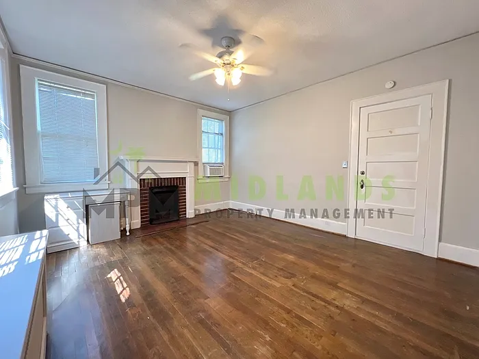2501 Blossom St — Photo 49