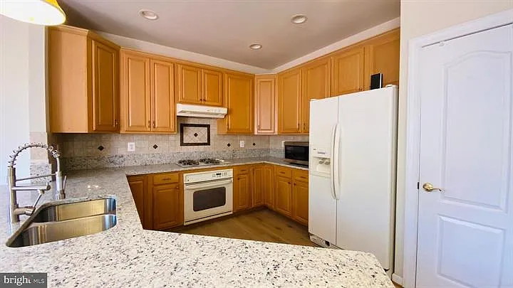 8853 Modano Pl — Photo 12