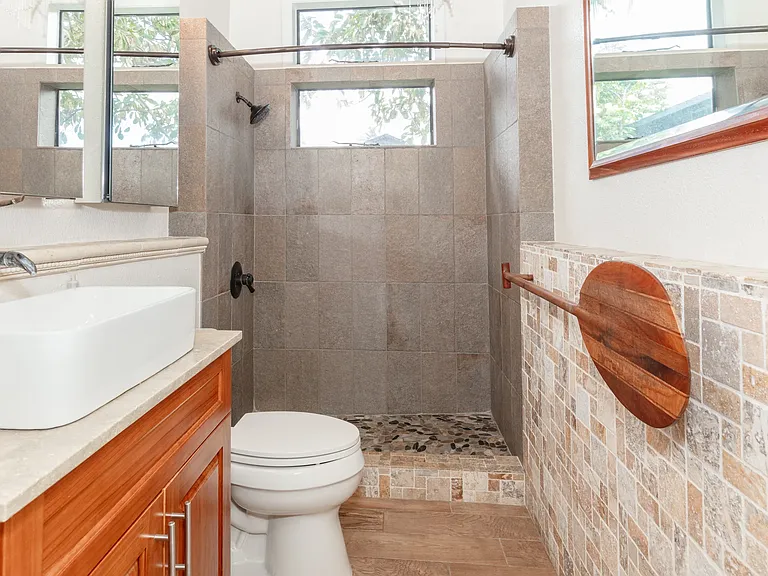 308 Awakea Rd — Photo 20