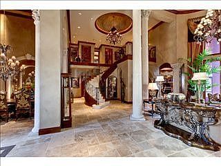 2nd image of 10421 Via Lombardia Ct
