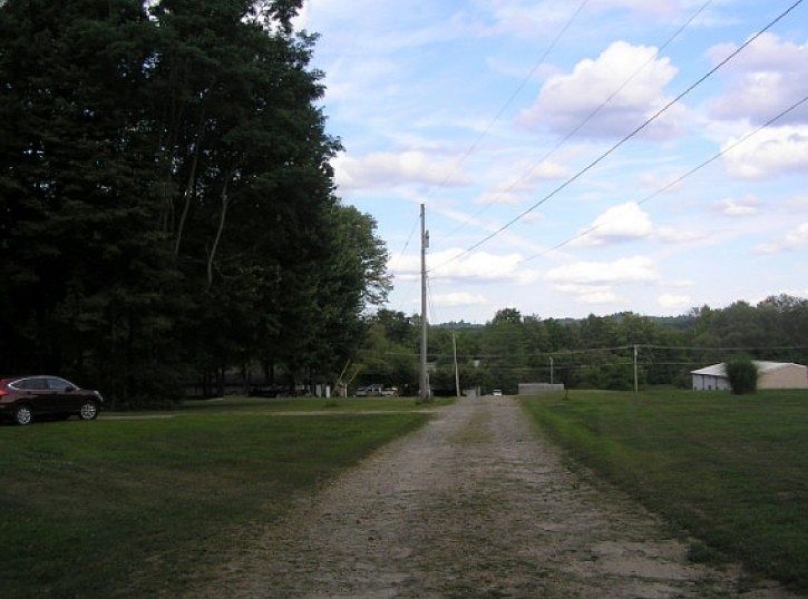 2nd image of 7242 Herr Ln