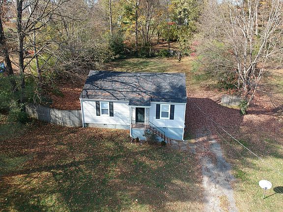 2nd image of 3545 Fountain Park Blvd