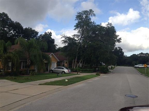 2nd image of 109 Hurst Ct