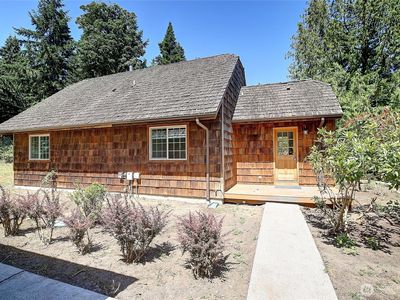 378 Forest Glen Lane, Camano Island, WA, 98282