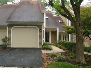 4 Cambridge Rd, Bedminster, NJ 07921