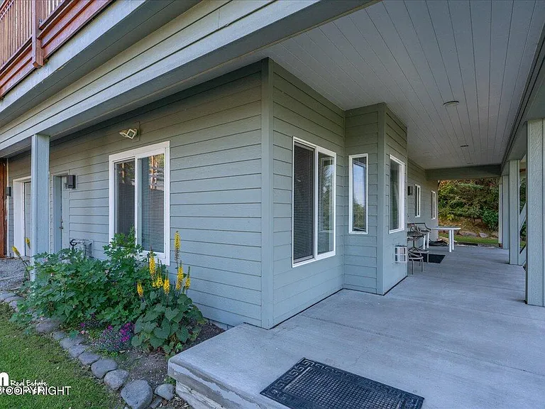 16440 Chasewood Ln — Photo 2