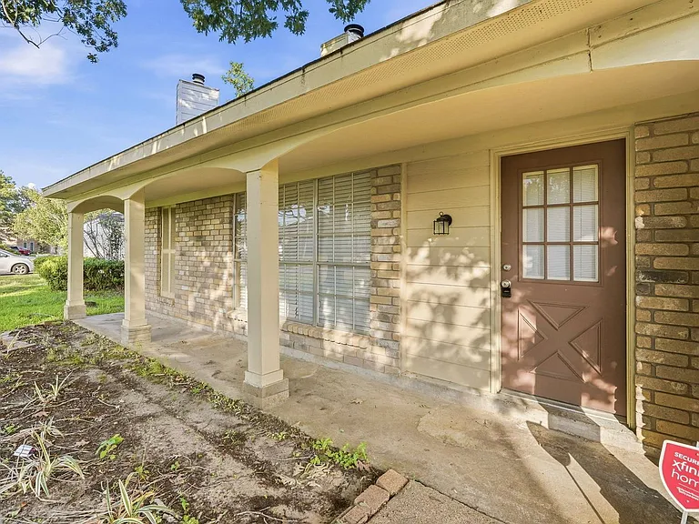 2658 Anthony Hay Ln — Photo 3