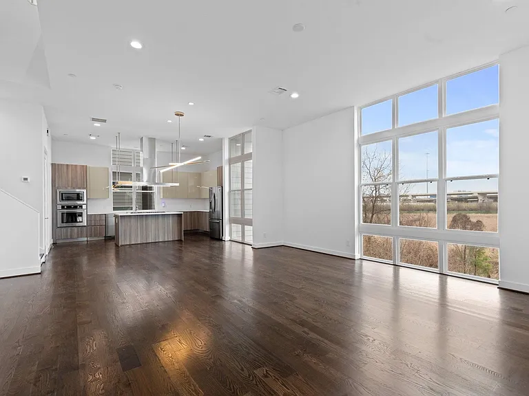5915 E Post Oak Ln — Photo 8