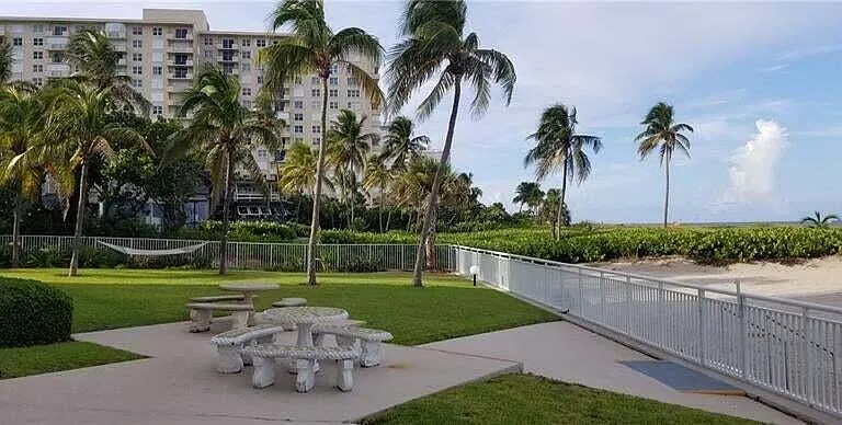 6000 N Ocean Blvd #12H — Photo 21