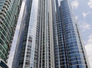 1211 S Prairie Ave APT 806, Chicago, IL 60605