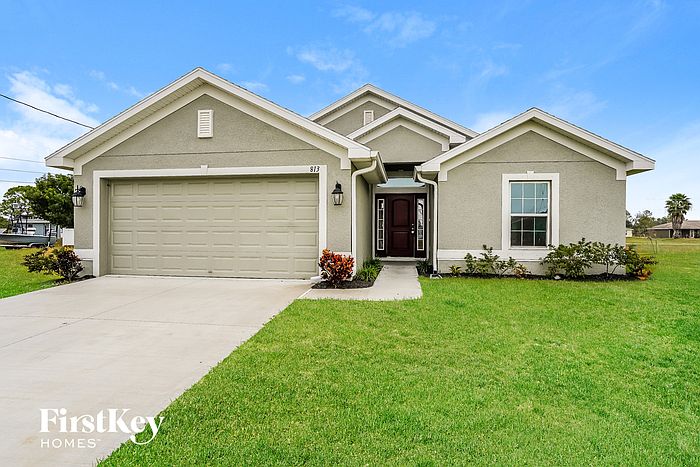 1st image of 813 NE 43rd Ln
