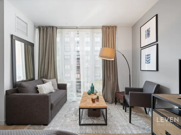 540 West 49th Street image 1 of 21