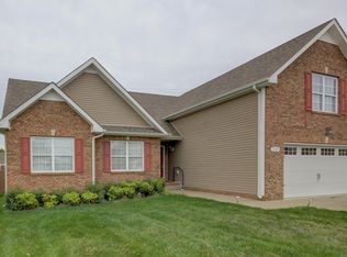 3709 Clearwood Ln, Clarksville, TN 37040