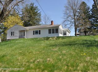 404 Evans St, Clarks Green, PA 18411