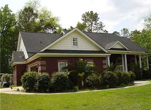 2nd image of 550 Waterford Landing Rd