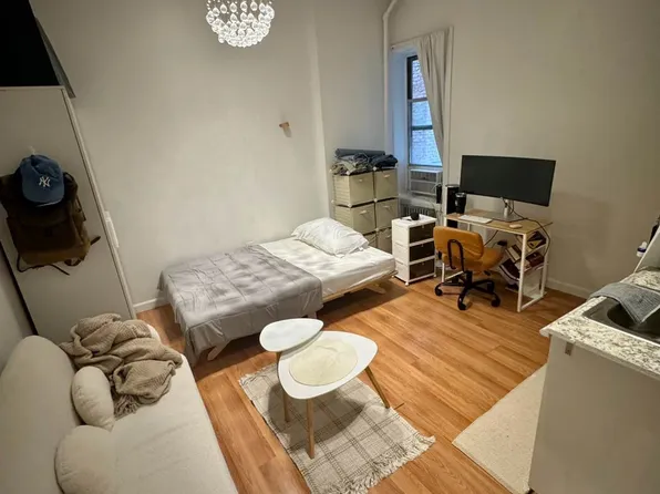 181 Prince Street image 1 of 6