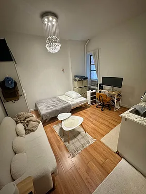 Rented by MOTION New York | media 6