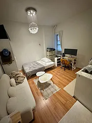 Rented by MOTION New York