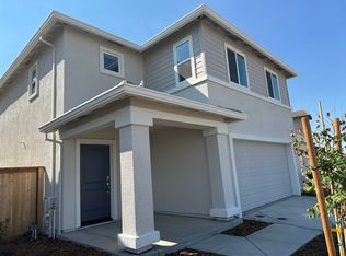 2049 Blue Star Dr, Roseville, CA