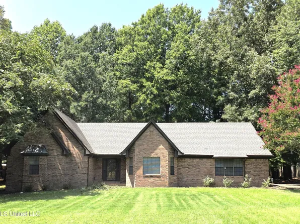 8625 Deer Creek Cir, Olive Branch, MS 38654