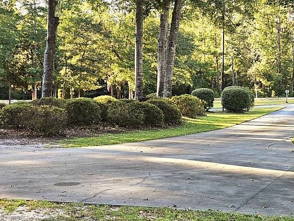 4th image of 330 Maria Sorrell Rd