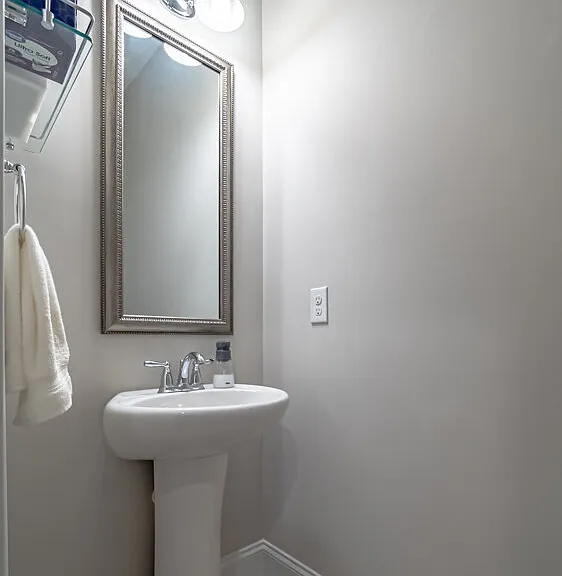 3057 Girard Dr — Photo 22
