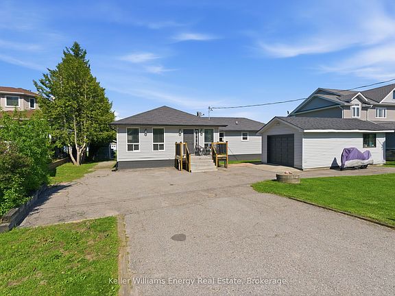 5th image of 67 Edgewood Cres