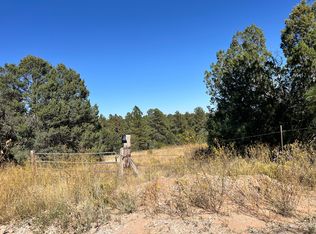 6 Camino Flora Ct, Tijeras, NM 87059