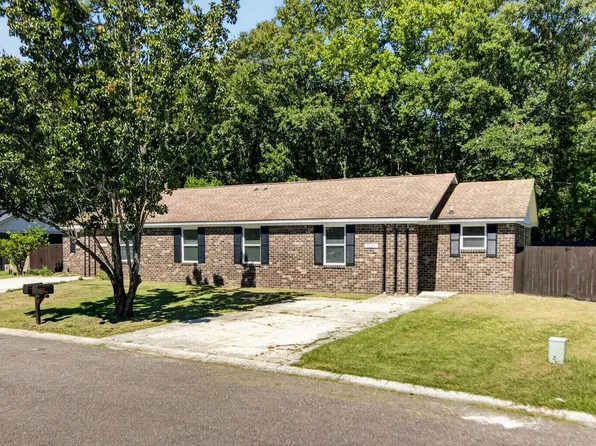 123 Woodduck Dr #A & B, Summerville, SC 29483