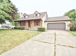 782 Foxview Ln, Mason, MI 48854