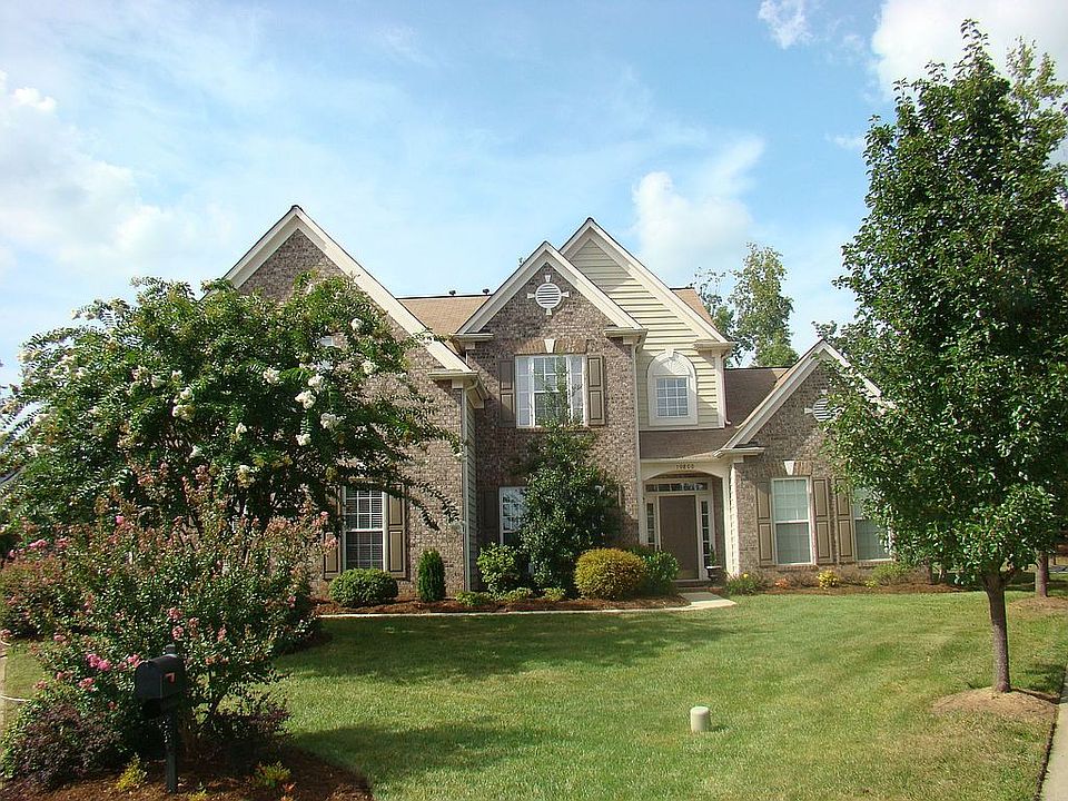Cul-de-sac home with great curb appeal and multi-zone irrigation.