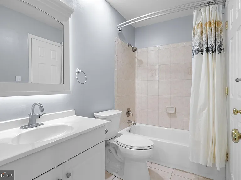 3818 Marquis Pl — Photo 28