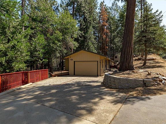 4th image of 5689 Sierra Springs Dr
