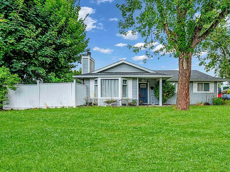 22641 Kendrick Loop — Photo 2