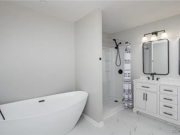 9536 Robin Rd, Disputanta, VA 23842