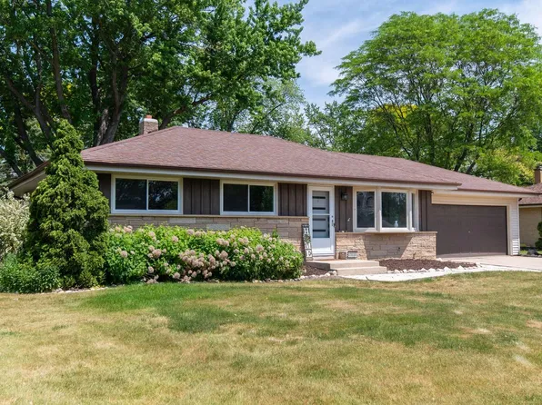 13110 West Cameron AVENUE, Butler, WI 53007