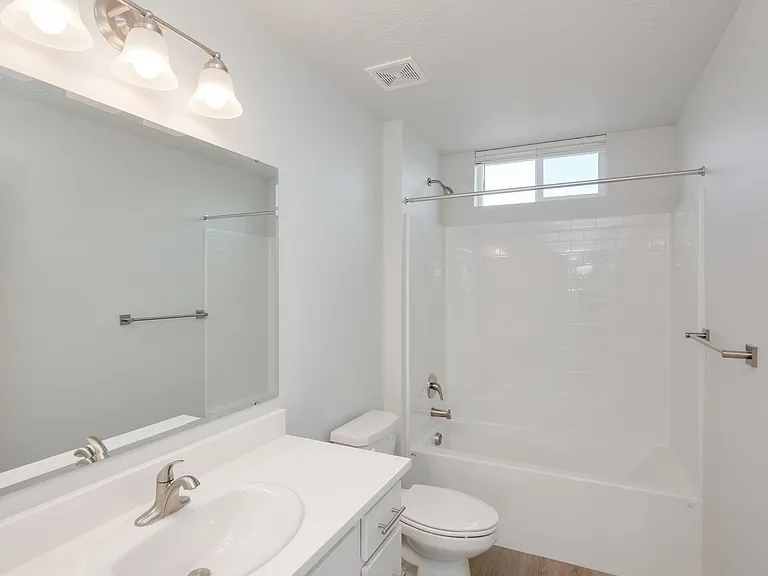 923 Rigby Ln #102 — Photo 16