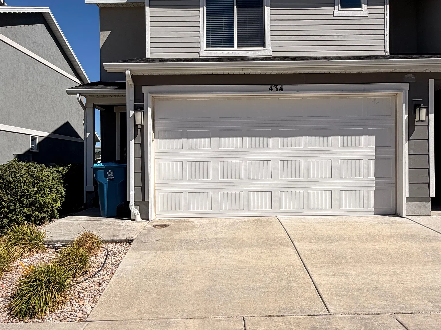 3 bed, 1331 sqft, $1,980 — Photo 3