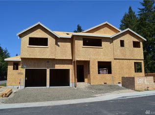 3617 SE Chesterton Dr, Port Orchard, WA 98366