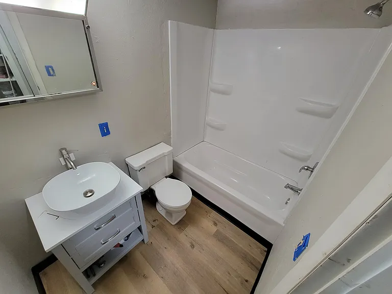 2116 Olive St #1 — Photo 8