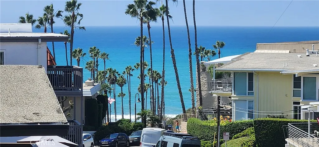 2 bed, 1100 sqft, $3,900 — Photo 1