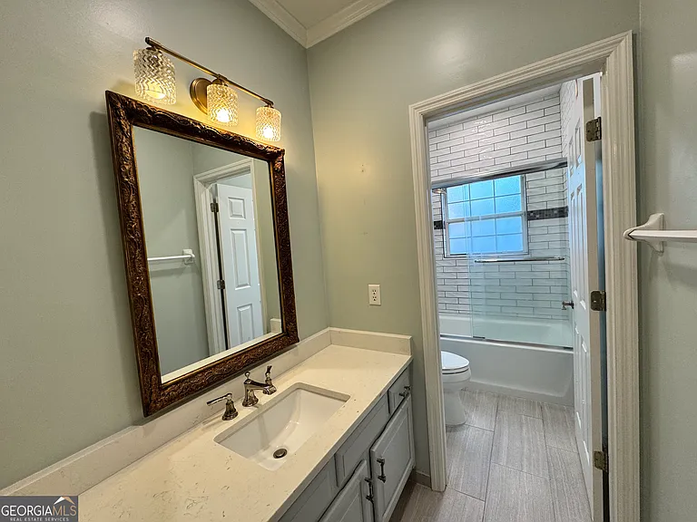 535 Cardinal Cir E — Photo 16