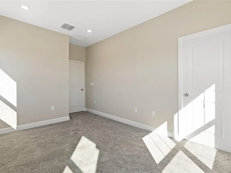 16375 Ingram Hills Aly — Photo 22