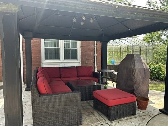 29 College Dr — Photo 35