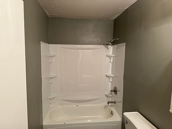 3rd image of 465 Pleas Cocke Rd